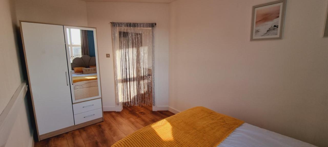 Modern And Spacious Swansea Centre Apartment エクステリア 写真