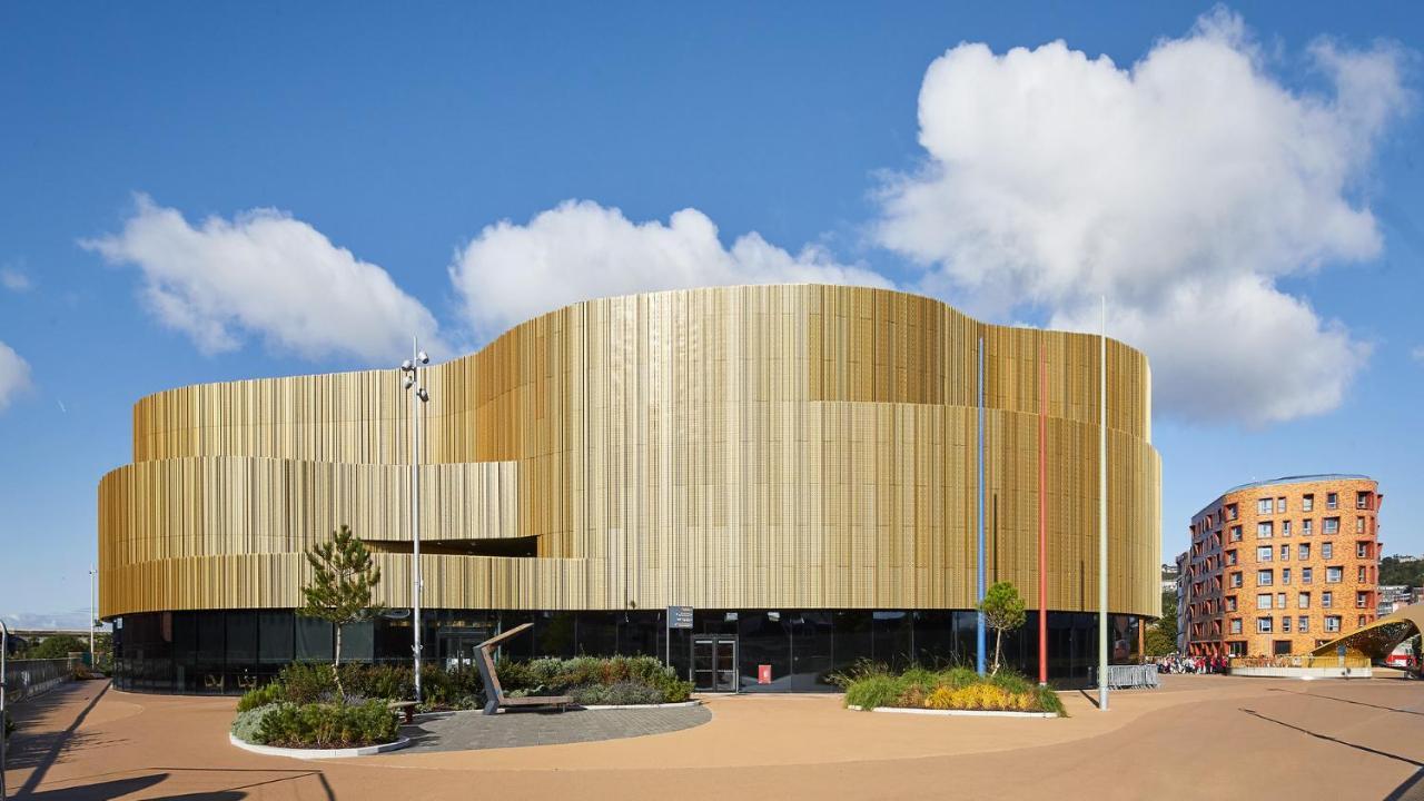 Modern And Spacious Swansea Centre Apartment エクステリア 写真
